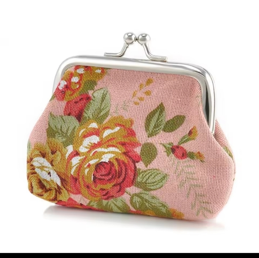 🎁Floral Canvas Coin Purse – Vintage Kiss Lock Style FREE with $40 Purchase